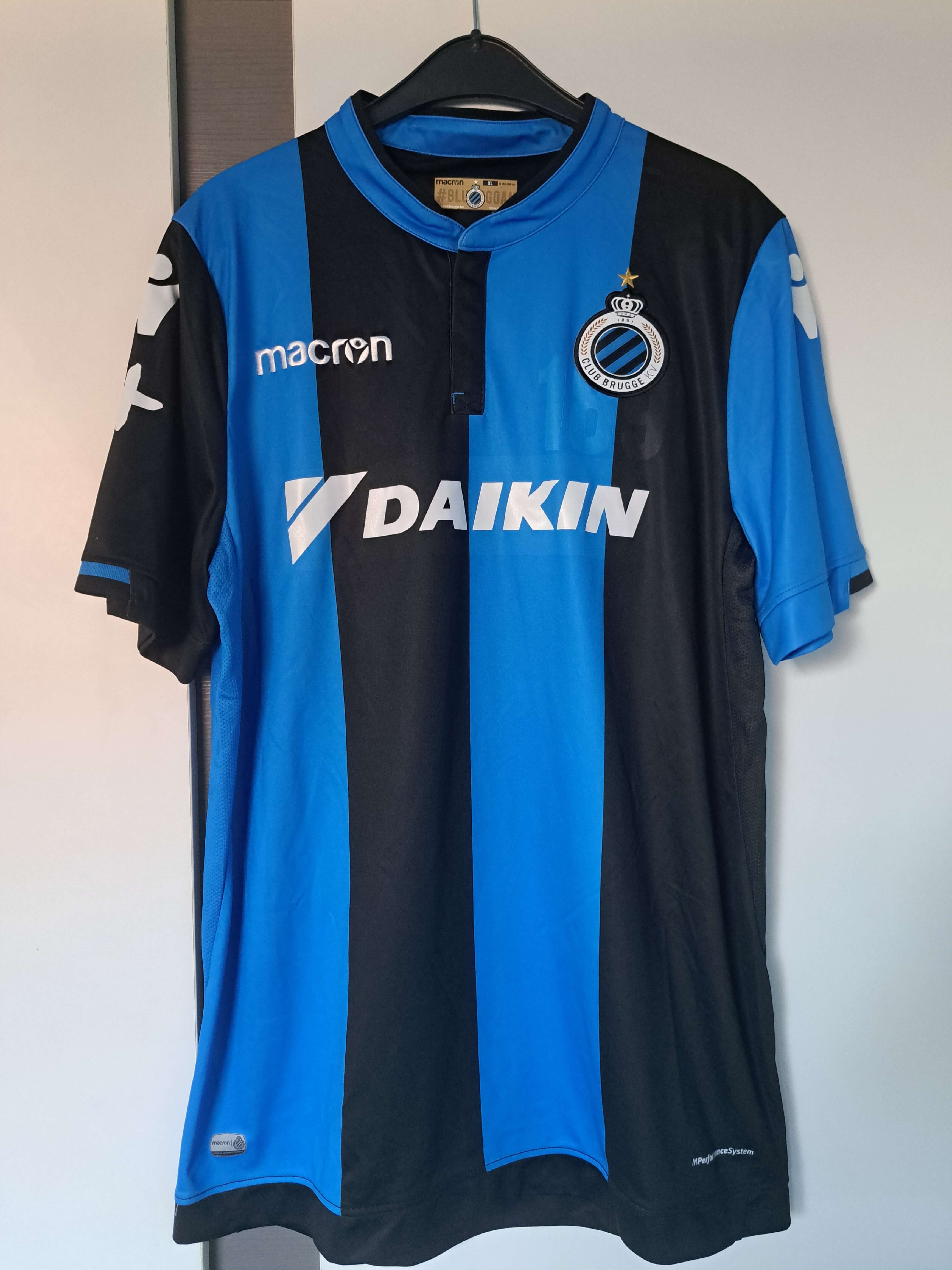 Club Brugge 2017-2018 Home shirt