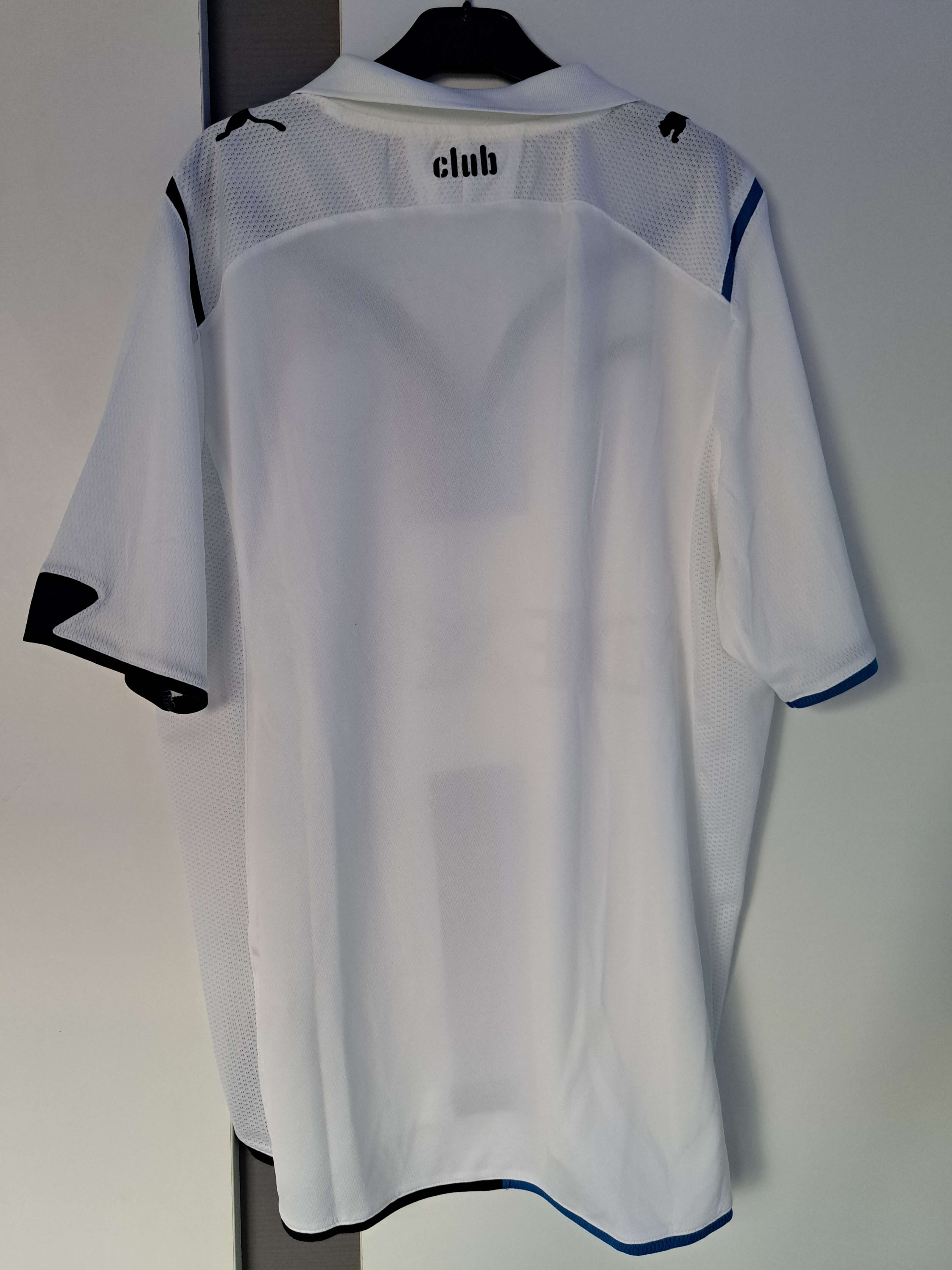 Club Brugge 2009-2010 Away shirt