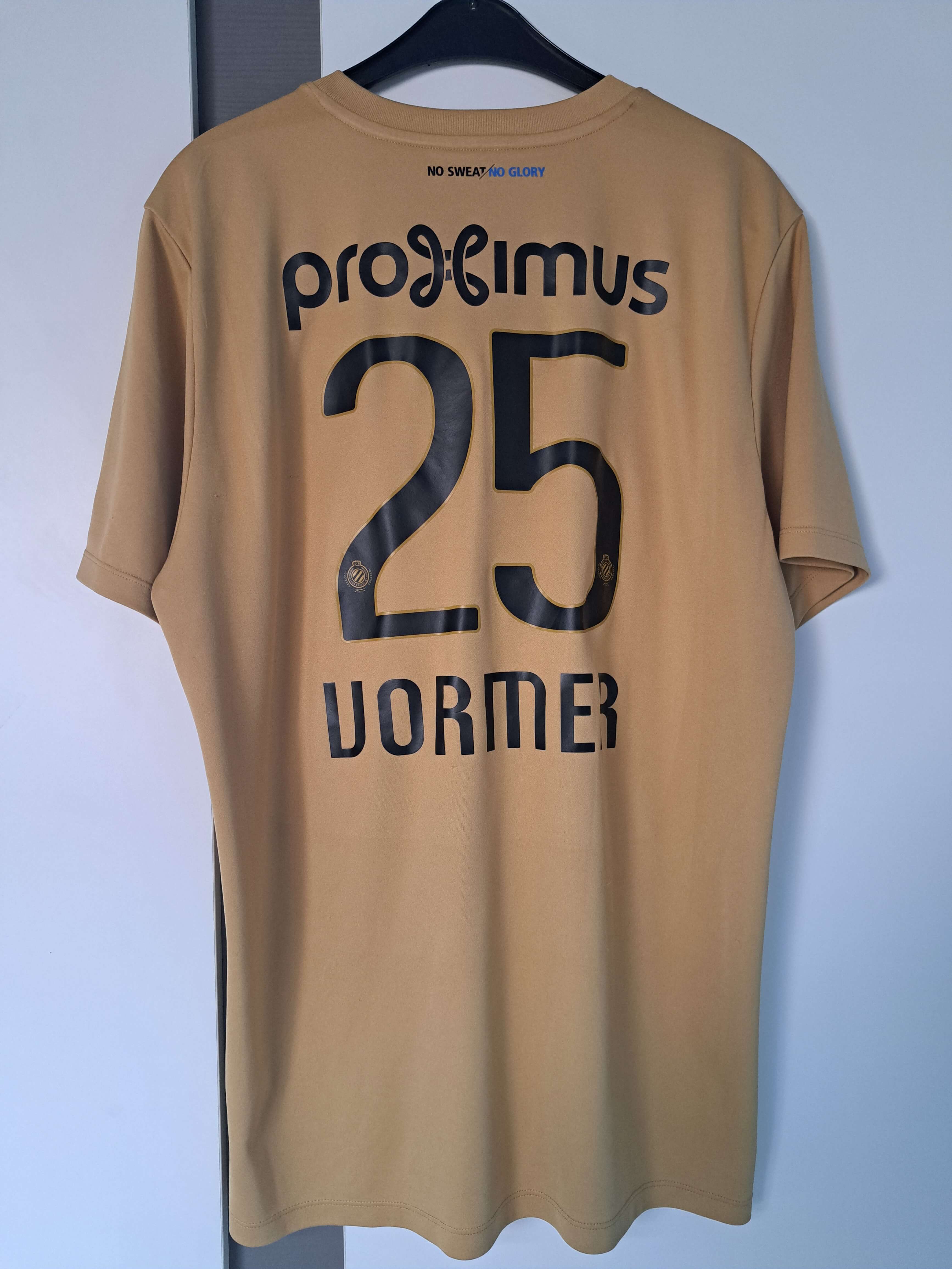 Club Brugge 2016-2017 Third shirt