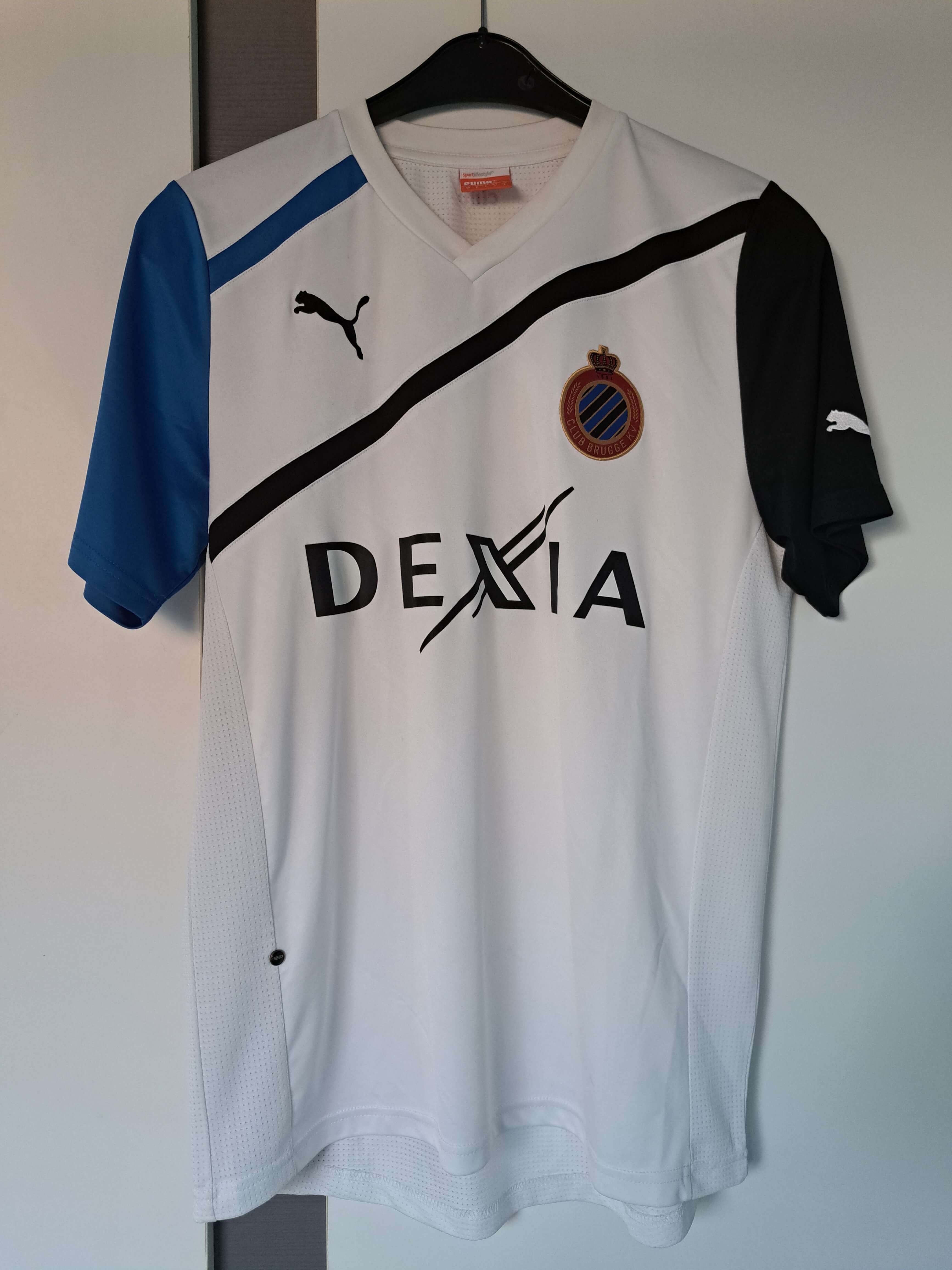 Club Brugge 2011-2012 Away shirt