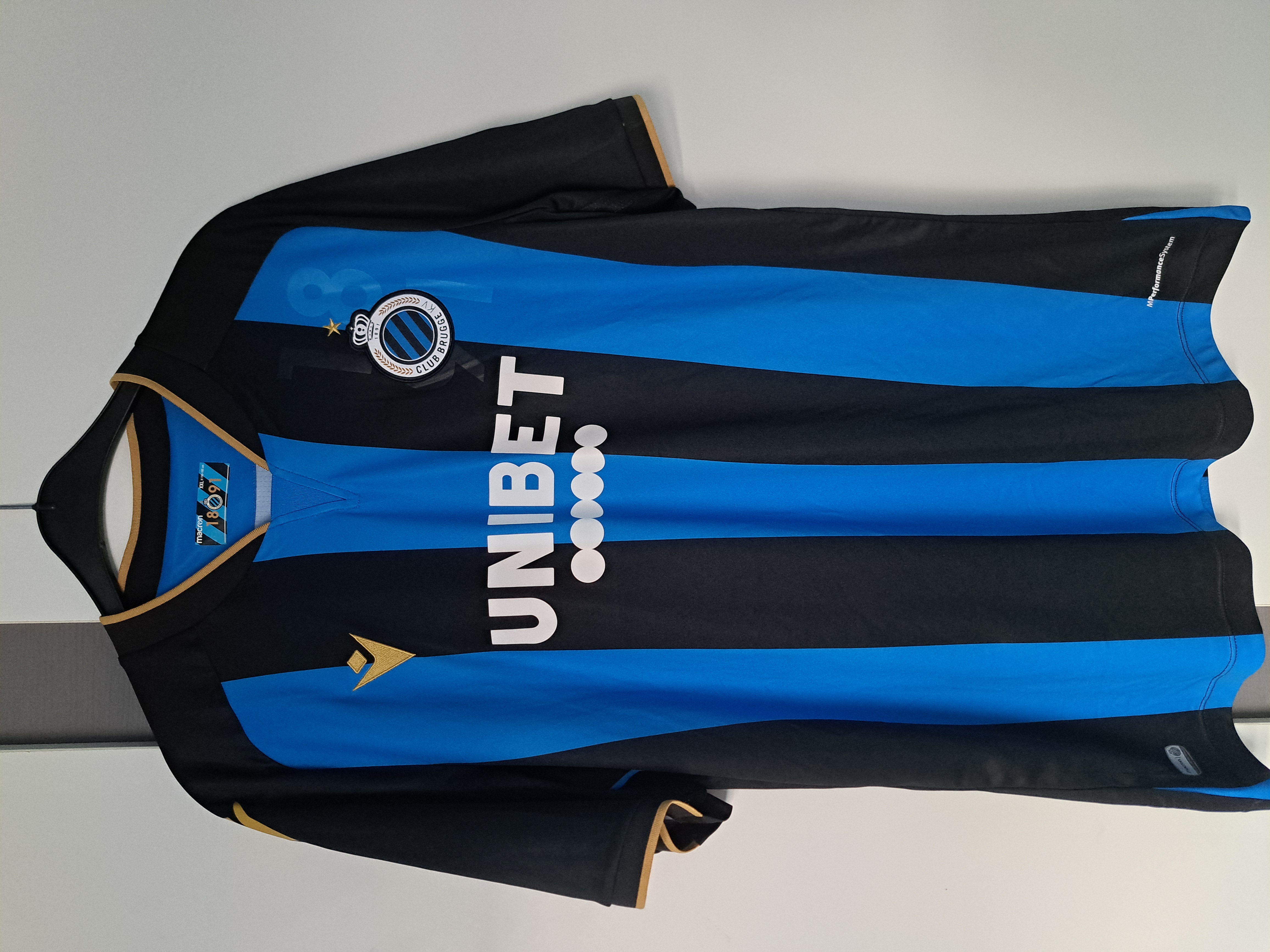 Club Brugge 2021-2022 Home shirt