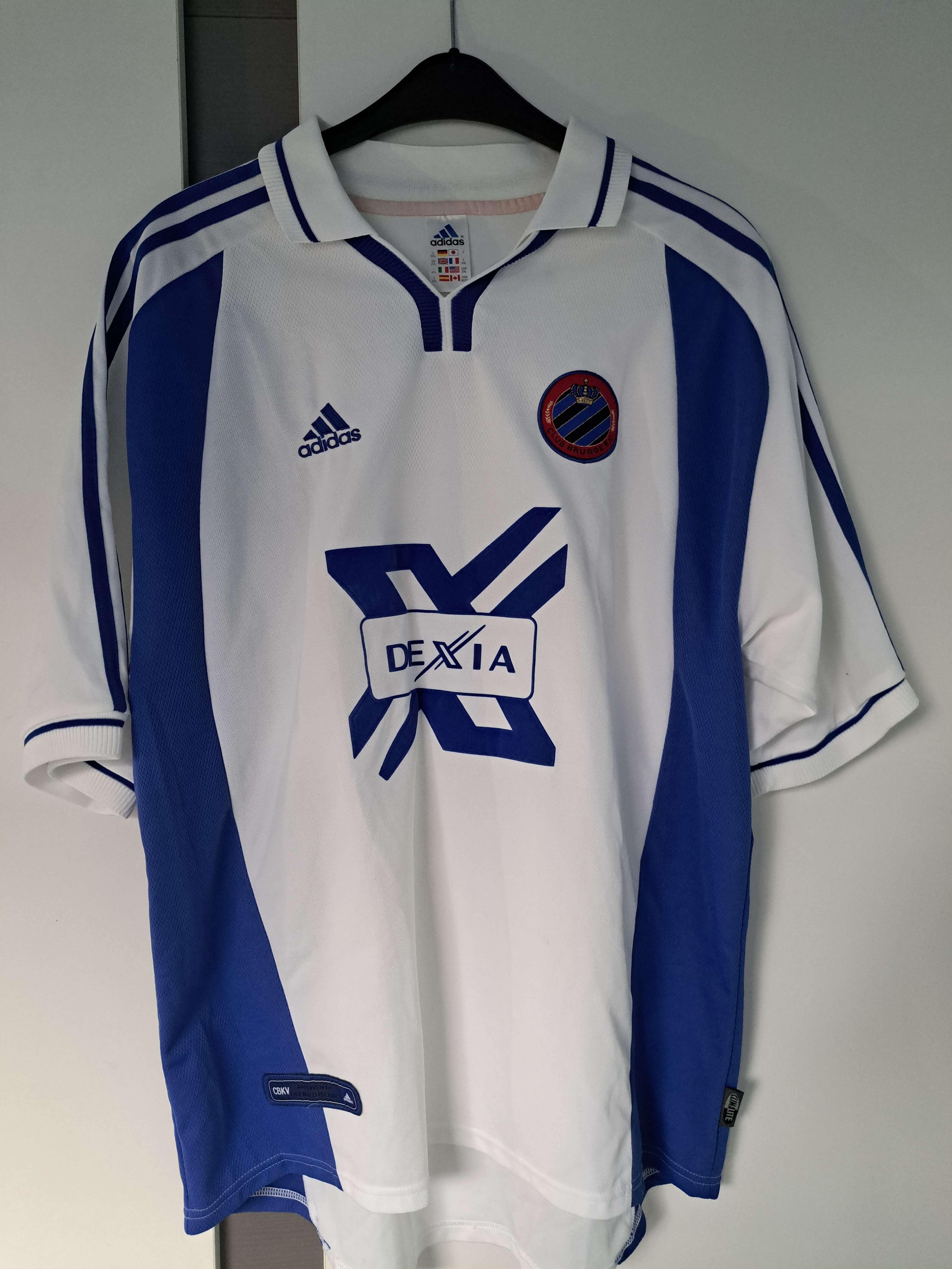 Club Brugge 2000-2002 Away shirt