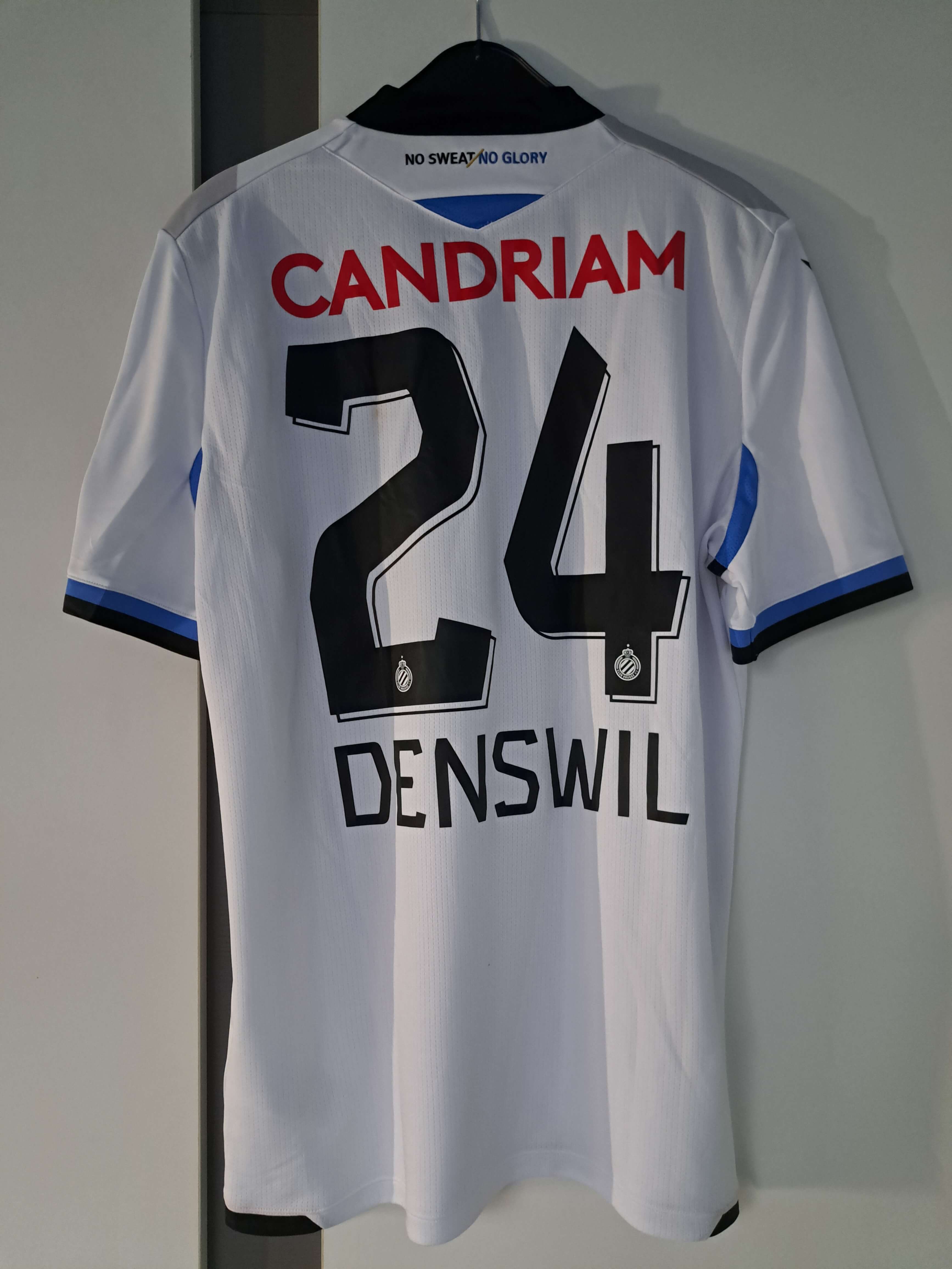 Club Brugge 2020-2021 Away shirt
