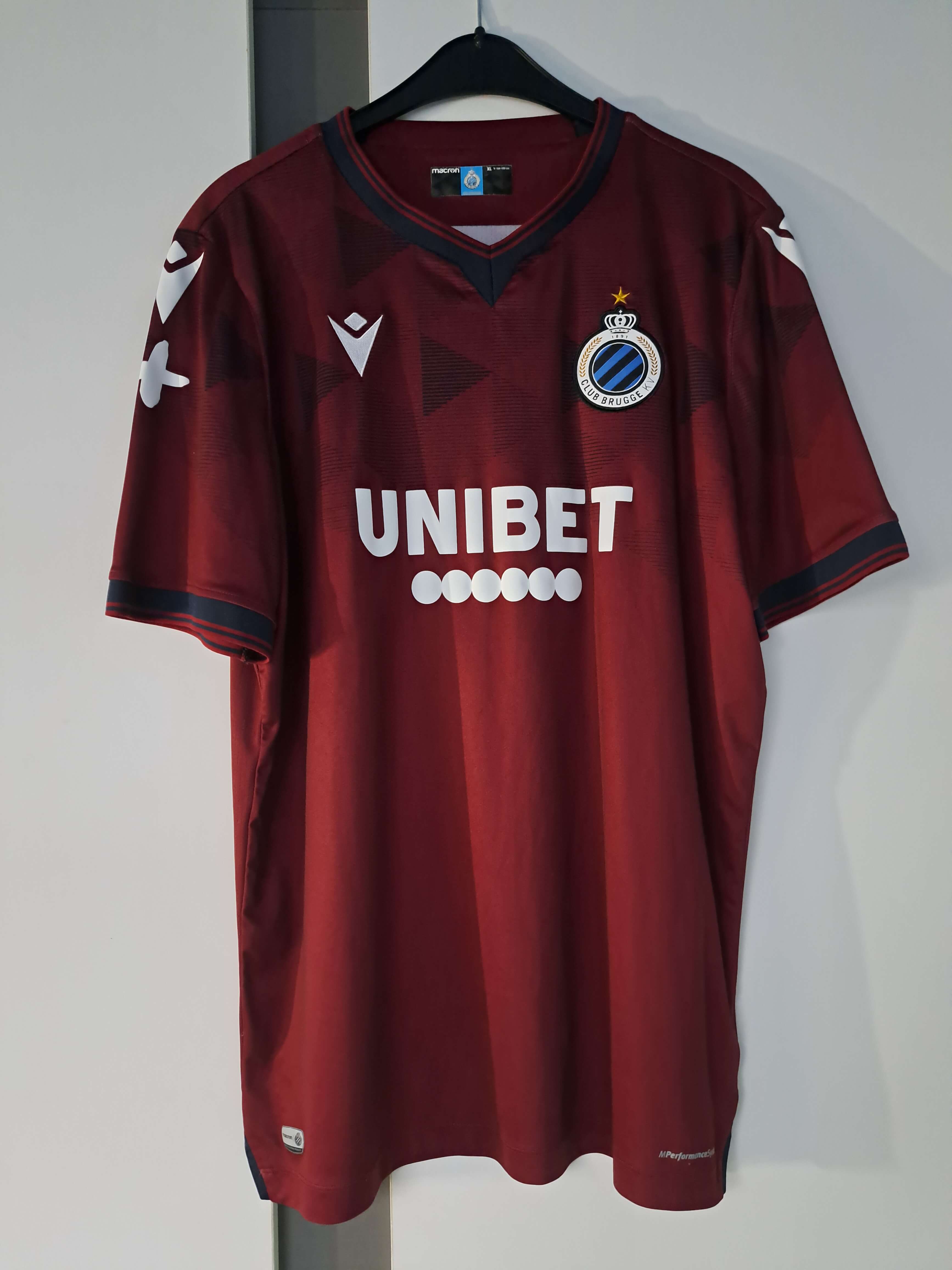Club Brugge 2019-2020 Away shirt